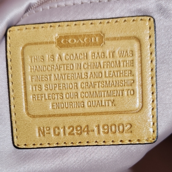 Poppy Sunflower Yellow COACH Tote Bag *EUC* - Picture 8 of 11